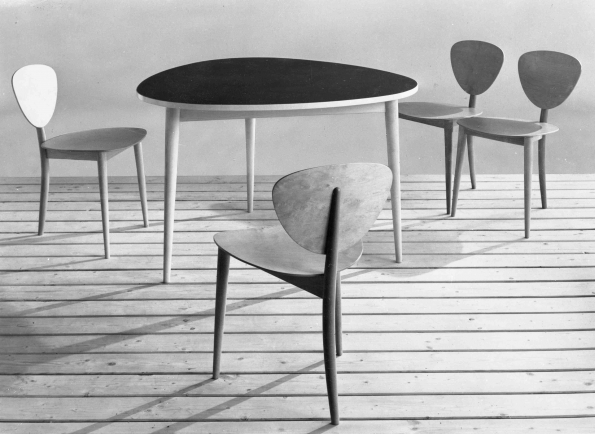 1949_Max_Bill_table_and_chairs_1949 