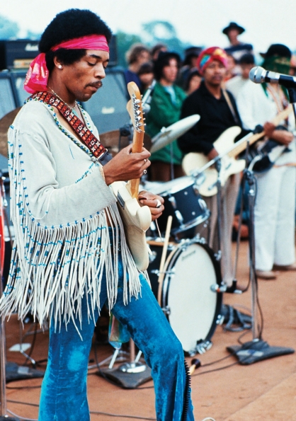 1969_Woodstock_Jimi_Hendrix_1969