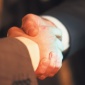 handshake_30