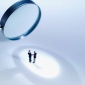 handshake_magnifying