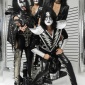 kiss_01