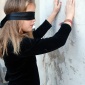 blindfolded_04_01