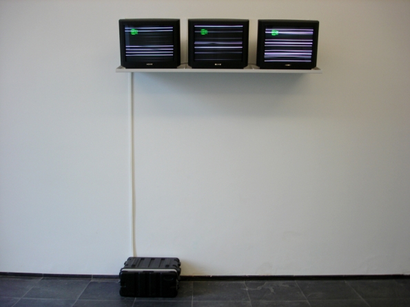 Carsten_Nicolai___Telefunken64778