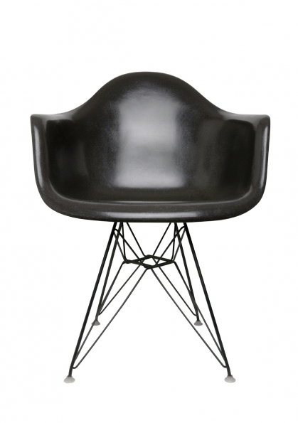 1948_Charles_and_Ray_Eames_Dar_Chair_1948