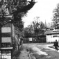 1960_Yves_Klein_Un_homme_dans_l'espace_!_Le_peintre_de_l'espace_se_jette_dans_le_vide_!_1960