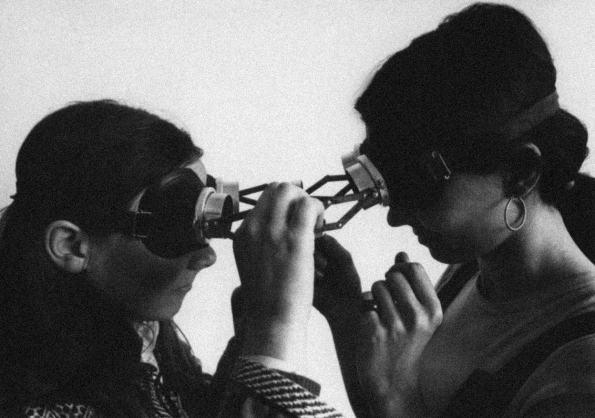 1968_Lygia_Clark_Dialogo___Oculos_1968