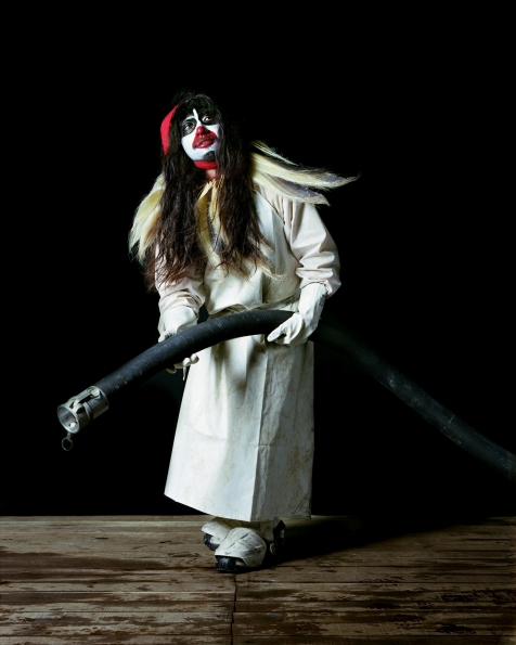 2005_Matthew_Barney_Drawing_restraint_9_2005_04